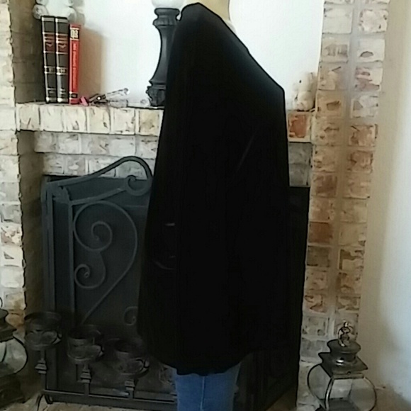 La Fete Casual/Party Velvet Long Sleeve Blouse - Picture 3 of 7